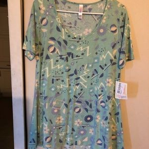 Lularoe perfect tee